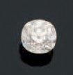 Diamant de taille ancienne et de forme coussin,...