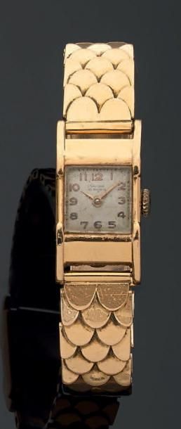 Montre bracelet de dame en or jaune. Boîtier...