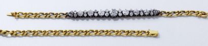 Collier articulé en or jaune (585 millièmes)...