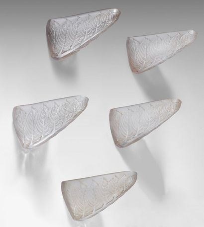 RENE LALIQUE (1860-1945)
Ensemble de cinq...