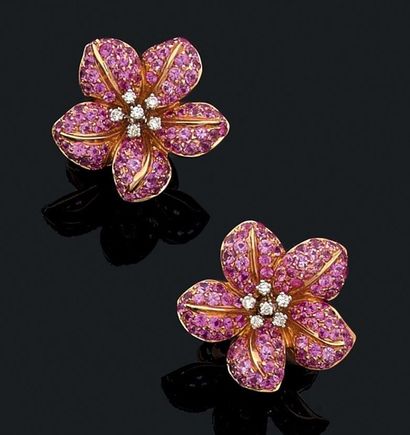 Paire de clips d'oreilles en or rose (750),...