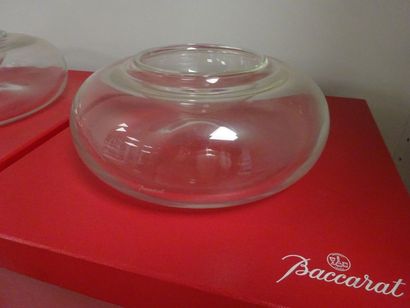 BACCARAT
Deux coupes à caviar en cristal,...