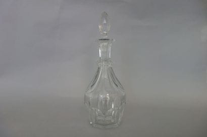 BACCARAT France
Carafe de forme balustre...