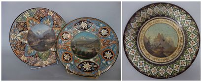 THOUNE
Deux assiettes et un grand plat en...
