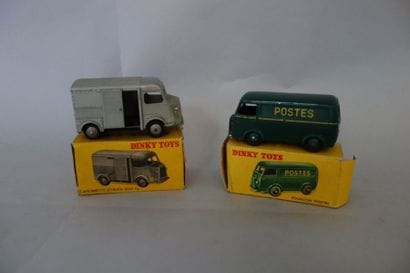 DINKY TOYS France
Lot: - Camionnette Citroën...