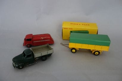 DINKY TOYS France
Lot: - Remorque bâchée,...