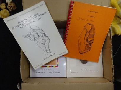 Lot de documentation: - Société d'études...