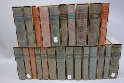 Lot de 24 volumes de La Pléiade dont: - LA...