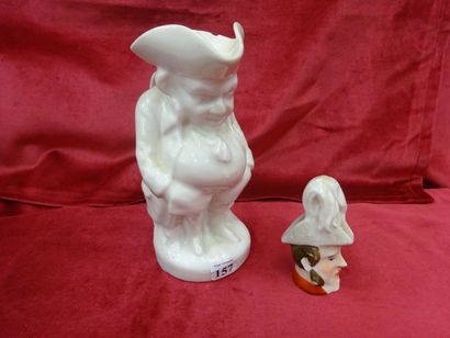 Lot de porcelaines polychromes comprenant:...