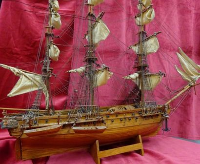 Maquette de trois mâts à deux rangées de...