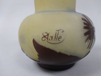 Etablissements GALLE, à Nancy
Petit vase...