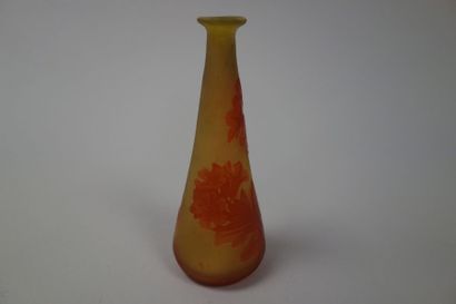 ÉTABLISSEMENTS GALLÉ
Vase soliflore de forme...
