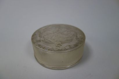 Attribué à René LALIQUE (1860-1945)
Boîte...
