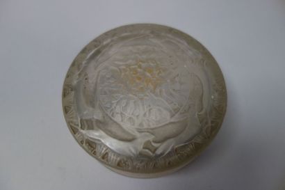 Attribué à René LALIQUE (1860-1945)
Boîte...