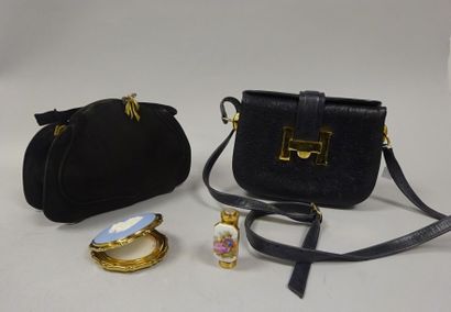 Lot de sacs et accessoires pour dame, comprenant:...
