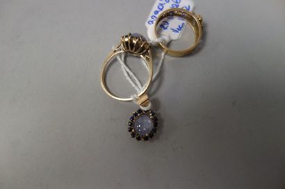 Lot en or jaune (750) comprenant :

- une...