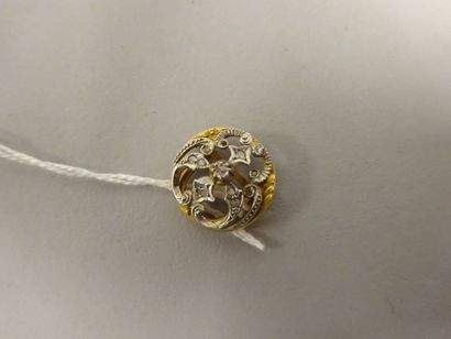 Passant de collier bombé en or jaune (750)...