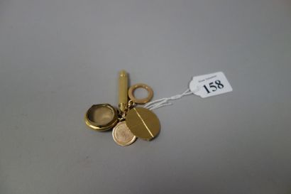 Lot d'éléments en or jaune et rose (750)...