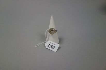 Bague en or blanc (750) ornée d'une importante...