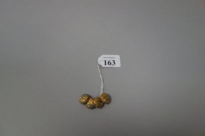 Paire de boutons de manchettes en or jaune...