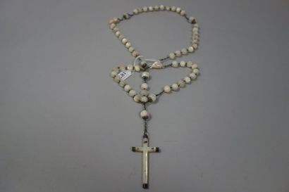 Chapelet en nacre et argent (925).

Inscription...