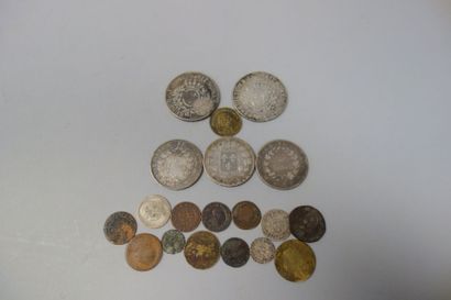 Lot : 

19 monnaies, écus et divisionnaires...