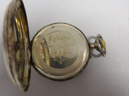 Lot comprenant :

- Montre de gousset et...