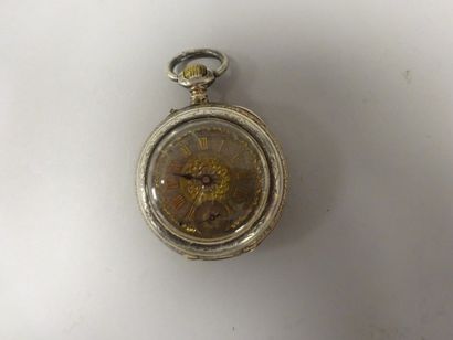 Lot comprenant :

- Montre de gousset et...