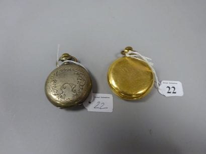 Lot comprenant :

- Montre de gousset en...