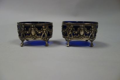 Paire de salières en argent (925) à décor...