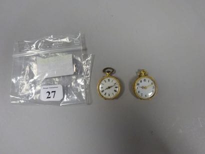 Deux montres de col en or jaune (750), les...
