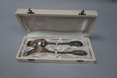 Deux couverts de baptème en argent (925).

Dans...