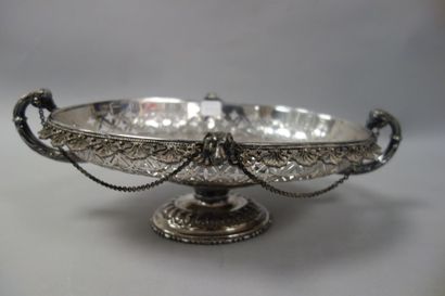 Coupe de forme corbeille en métal argenté,...