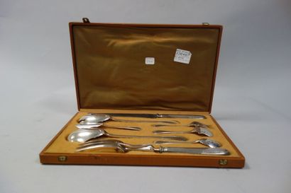 Partie de ménagère en métal argenté, modèle...