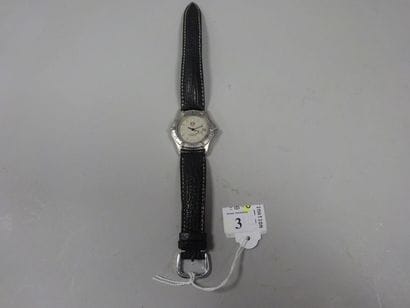 TAG HEUER

Montre bracelet, boîtier rond...
