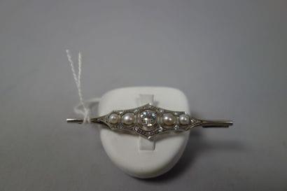 Broche barrette en or gris (750) et platine...