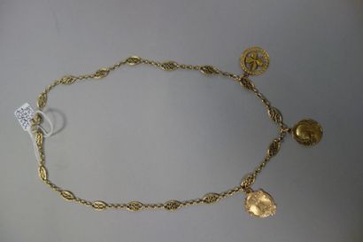 Collier en or jaune (750) ajouré à maille...