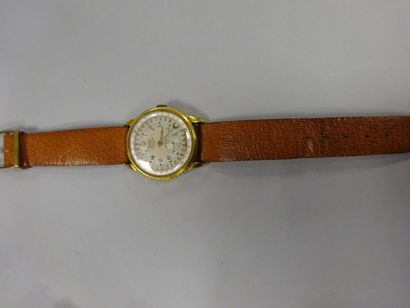 YANIK

Montre bracelet d'homme, boitier en...