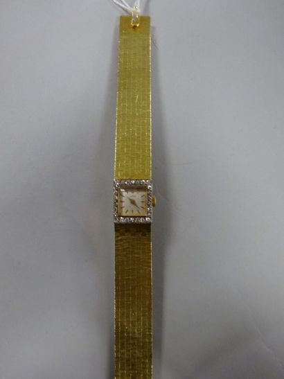 CODHOR

Montre de dame en or jaune (750)...