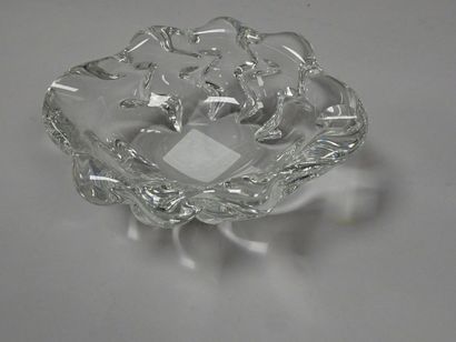 DAUM France
Cendrier de forme libre en cristal,...
