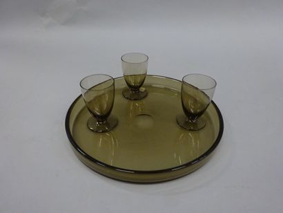 DAUM Nancy
Plateau circulaire et trois verres...