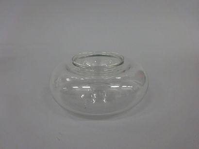 BACCARAT
Coupe à caviar circulaire en cristal...