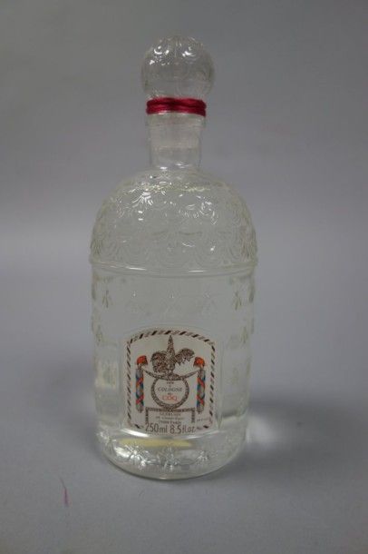 Guerlain
Eau de cologne du Coq.

Flacon factice.

H....