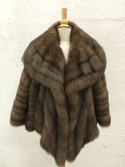 CHRISTIAN DIOR
Veste de zibeline russe et...