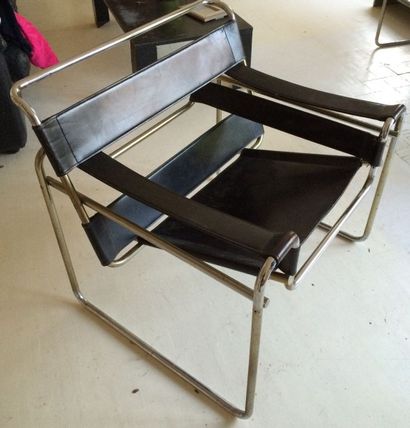 Marcel BREUER (1902 -1981)
Paire de fauteuils...