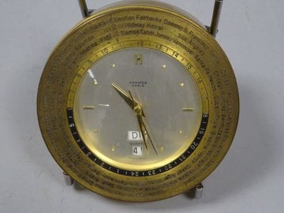 HERMES Paris
Pendulette de bureau 'Heures...