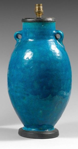 Attribué à Raoul LACHENAL (1885-1956) 
Vase...