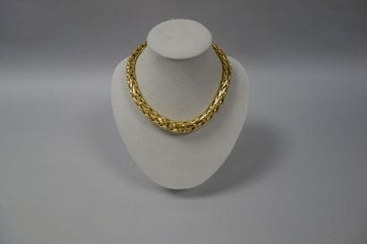 Important collier à maille palmier à maillons...