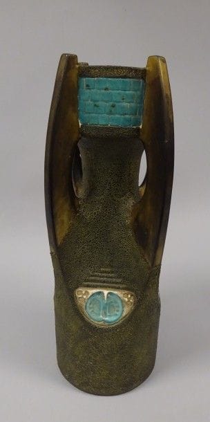 AUTRICHE
Vase en céramique émaillée de style...