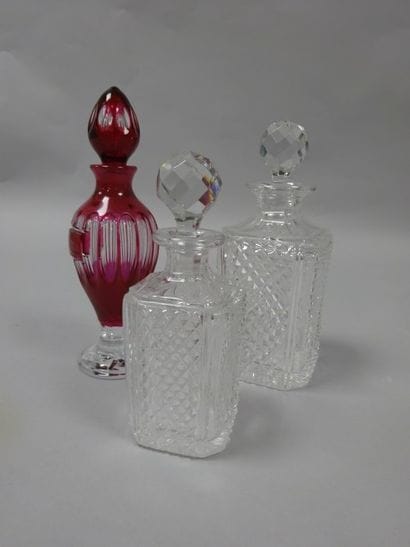 BACCARAT ou autre
Lot comprenant:

- BACCARAT,...